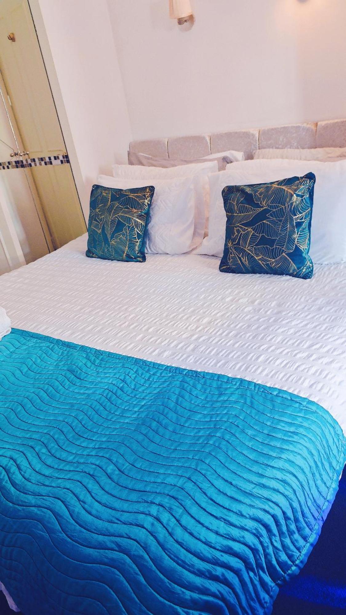 Sunny 1 Bedroom Flat In Central 런던 외부 사진